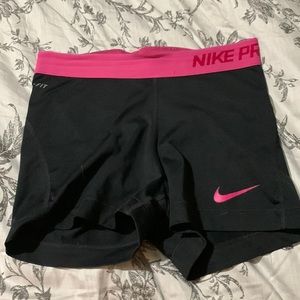 Nike Nike pros pink detailing